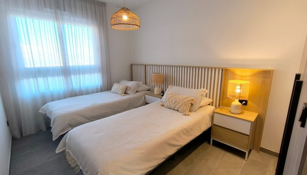 Image No.14-3 Bed Apartment for sale