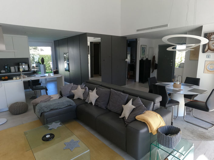 Image No.3-3 Bed Villa for sale