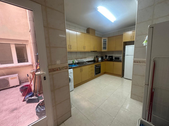 Image No.19-4 Bed Apartment for sale
