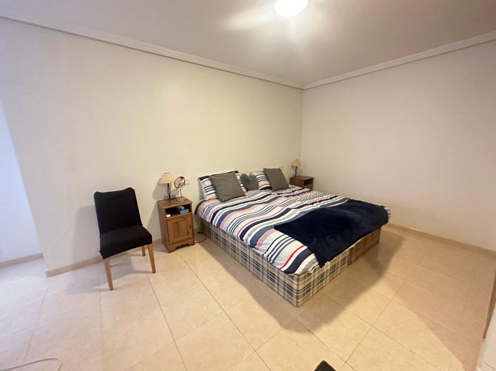 Image No.24-4 Bed Apartment for sale