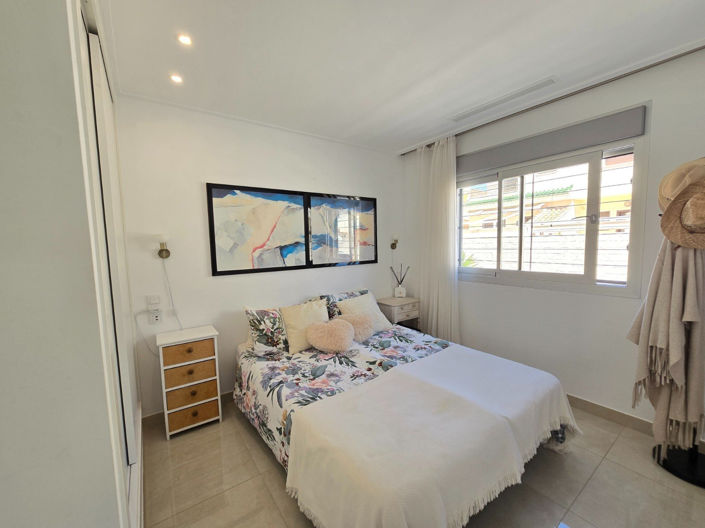 Image No.16-Villa de 3 chambres à vendre à Alicante