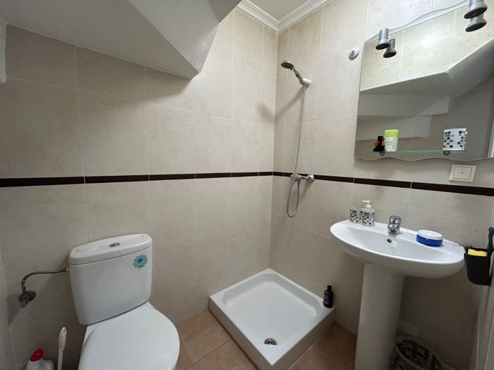 Image No.22-2 Bed Apartment for sale