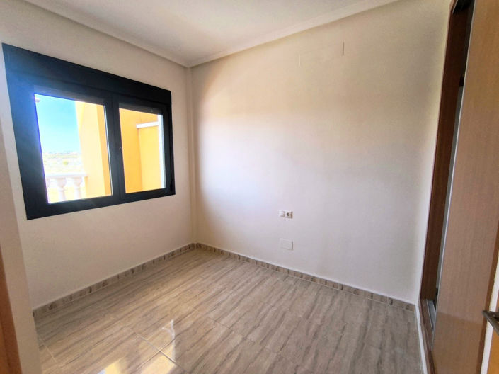 Image No.13-3 Bed Villa for sale