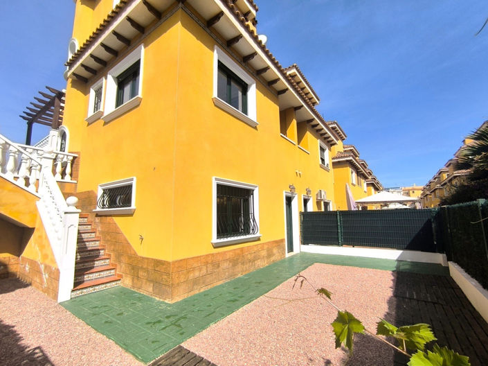 Image No.4-3 Bed Villa for sale