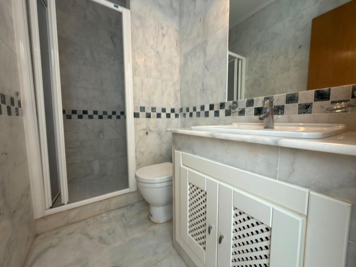 Image No.26-2 Bed Bungalow for sale