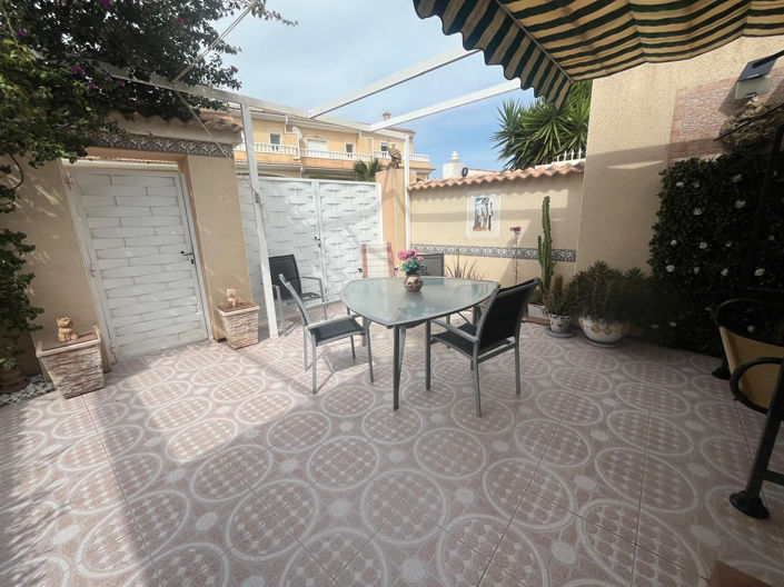 Image No.3-Maison de ville de 2 chambres à vendre à Alicante