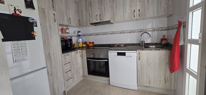 Image No.20-2 Bed Bungalow for sale