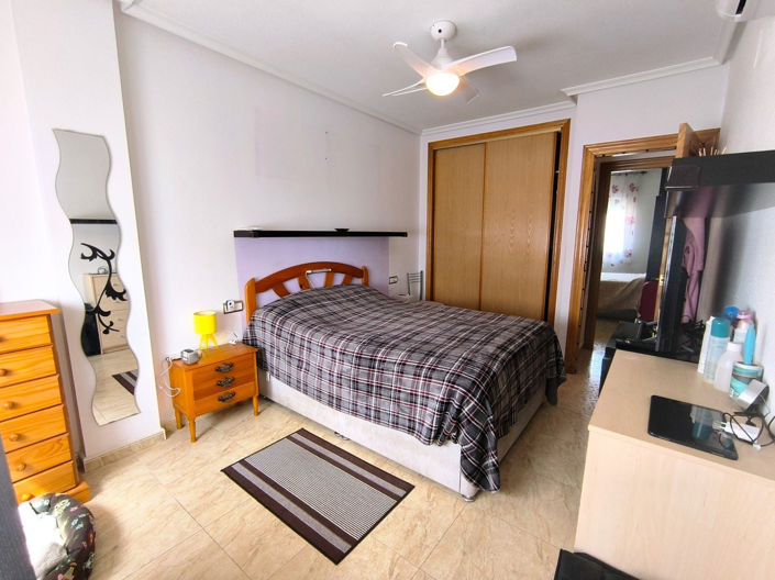 Image No.14-3 Bed Townhouse for sale
