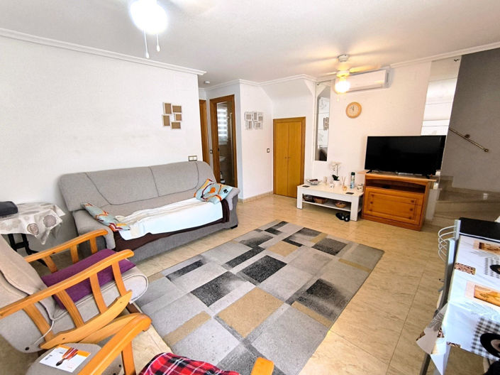 Image No.8-3 Bed Townhouse for sale