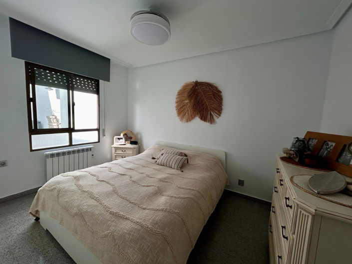 Image No.19-3 Bed Apartment for sale