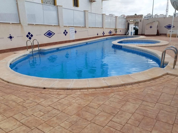 Image No.24-Appartement de 2 chambres à vendre à Alicante