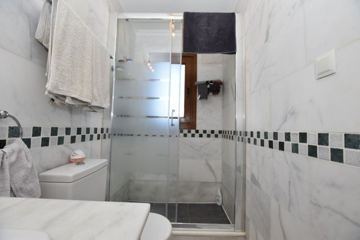 Image No.18-2 Bed Apartment for sale