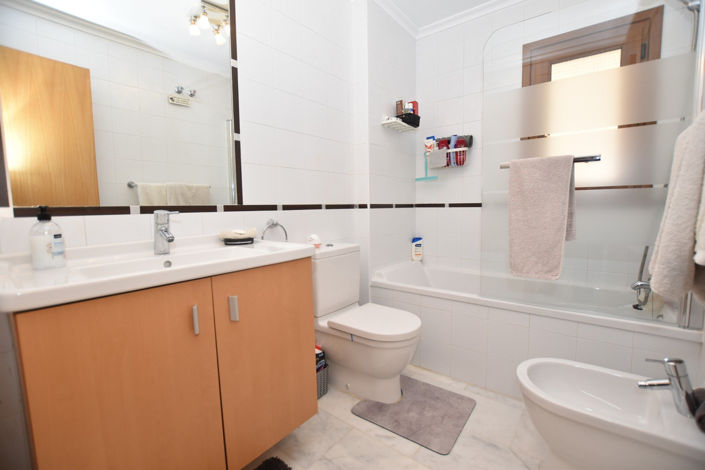 Image No.21-2 Bed Apartment for sale