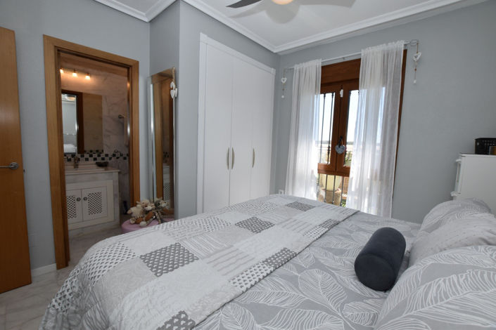 Image No.24-2 Bed Apartment for sale