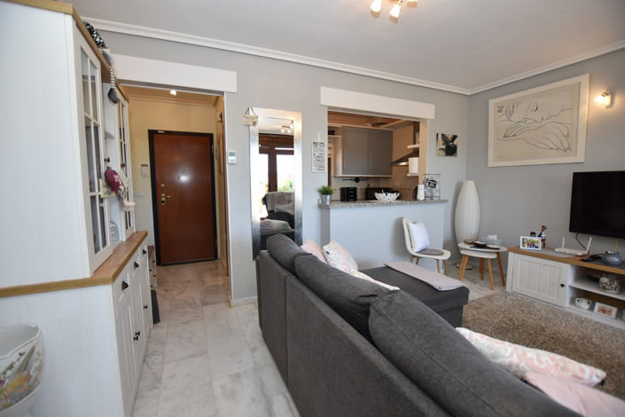 Image No.25-2 Bed Apartment for sale