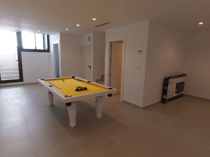 Image No.39-4 Bed Villa for sale