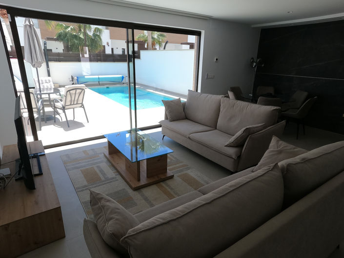 Image No.6-4 Bed Villa for sale