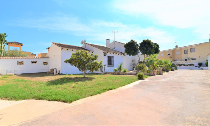 Image No.30-4 Bed Villa for sale