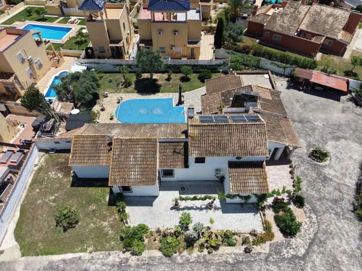 Image No.38-Villa de 4 chambres à vendre à Alicante