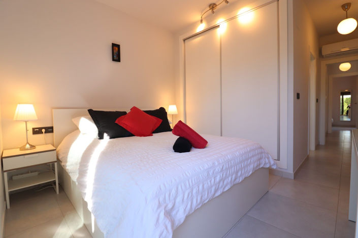 Image No.12-2 Bed Apartment for sale