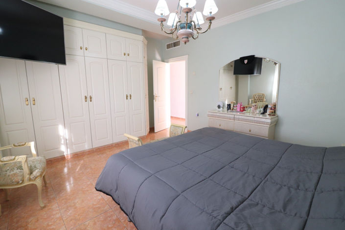 Image No.14-3 Bed Villa for sale