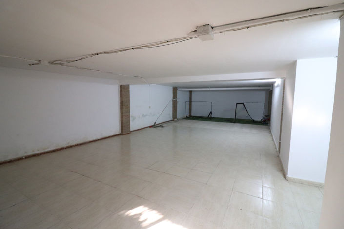 Image No.26-3 Bed Villa for sale
