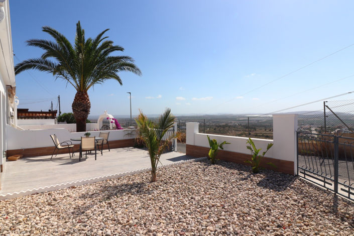 Image No.21-3 Bed Bungalow for sale