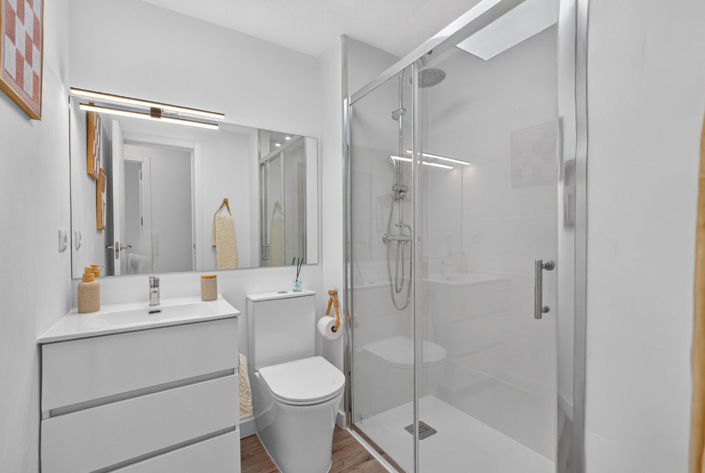 Image No.17-2 Bed Apartment for sale