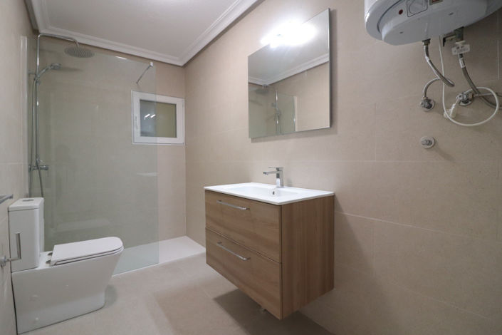 Image No.10-3 Bed Apartment for sale