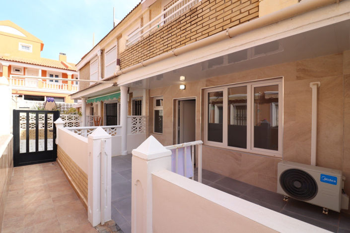 Image No.15-3 Bed Apartment for sale