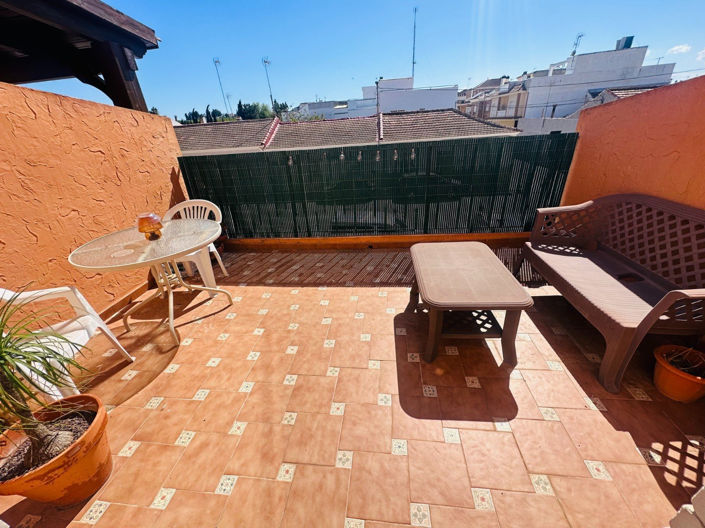 Image No.27-3 Bed Townhouse for sale