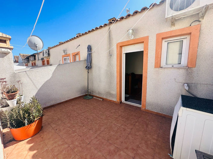Image No.35-3 Bed Townhouse for sale