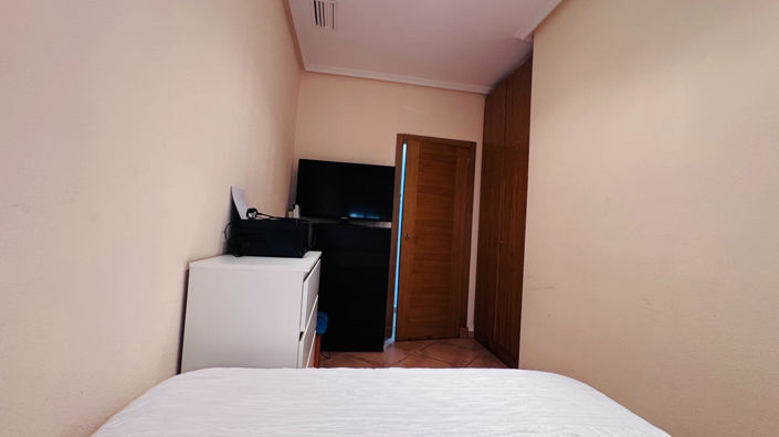 Image No.10-3 Bed Apartment for sale