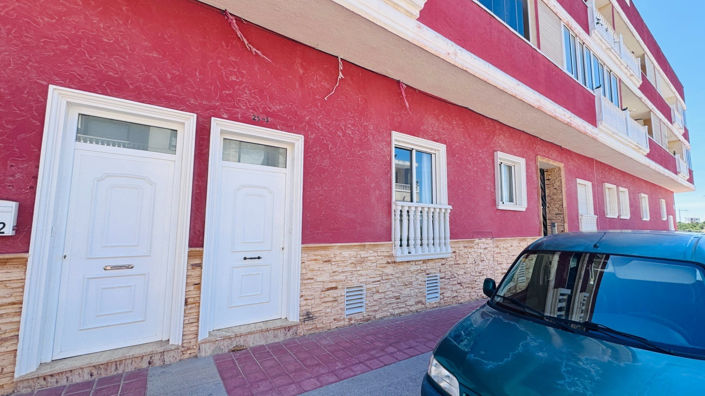 Image No.20-3 Bed Apartment for sale