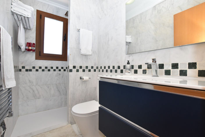 Image No.36-3 Bed Villa for sale