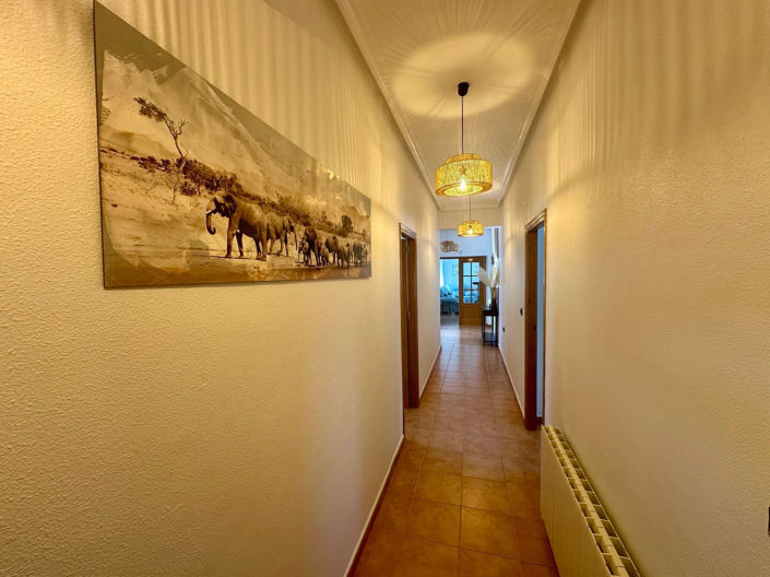 Image No.17-3 Bed Country House for sale