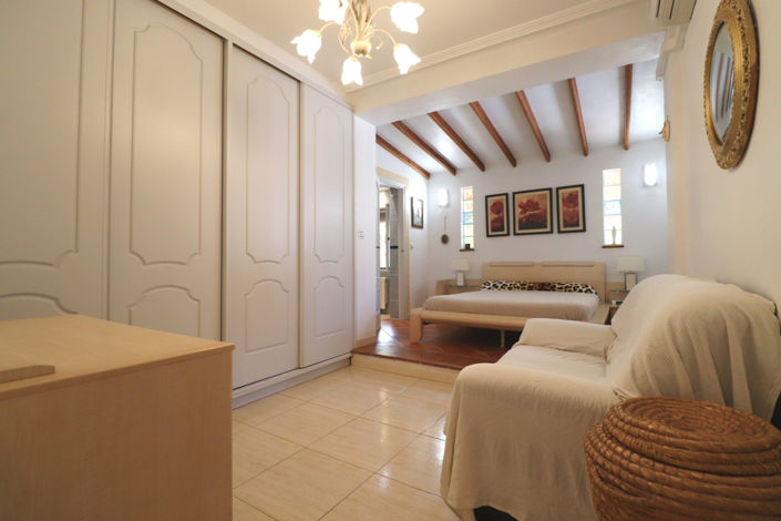 Image No.26-3 Bed Villa for sale