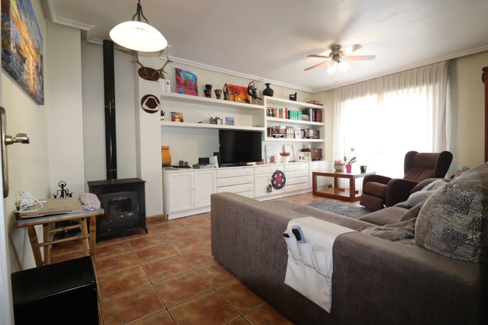 Image No.3-3 Bed Apartment for sale