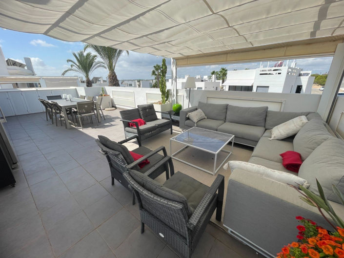 Image No.23-3 Bed Apartment for sale