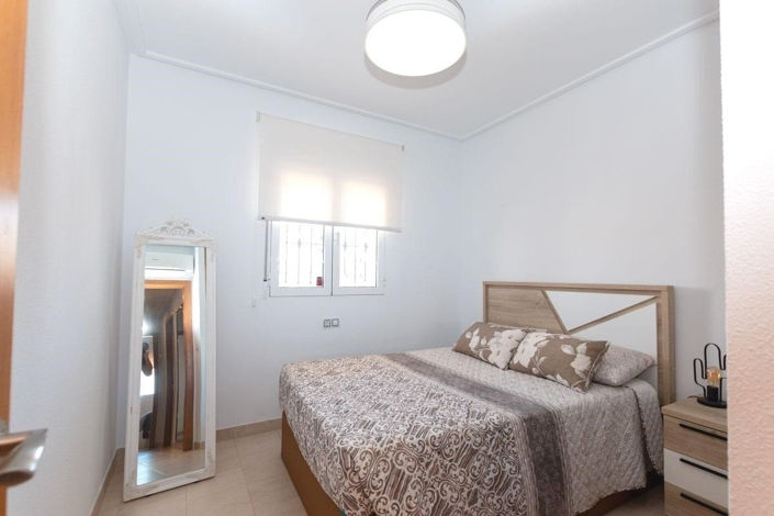 Image No.13-3 Bed Apartment for sale