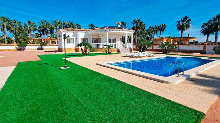 Image No.2-Villa de 3 chambres à vendre à Alicante
