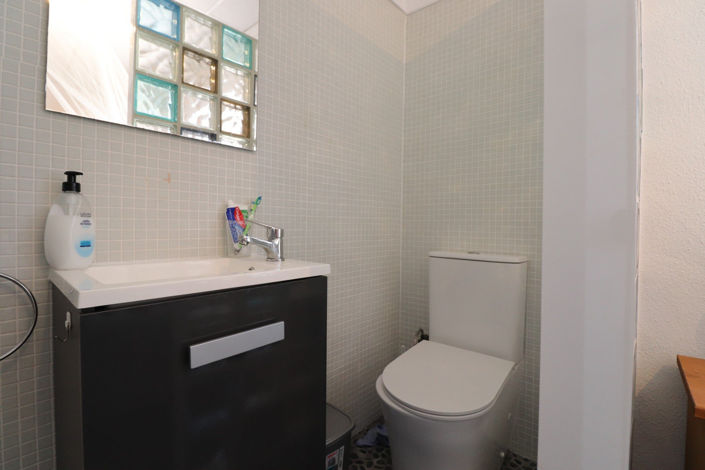 Image No.23-4 Bed Country House for sale