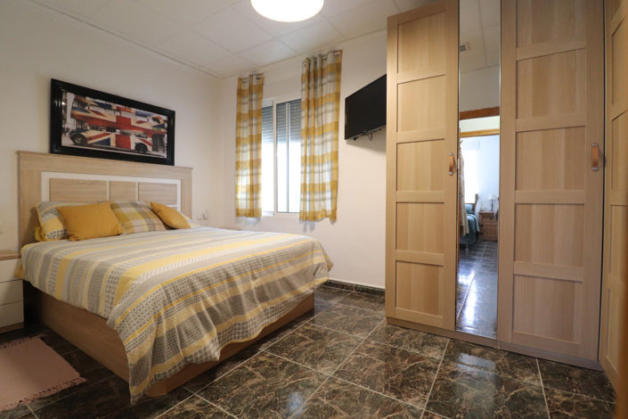 Image No.26-4 Bed Country House for sale