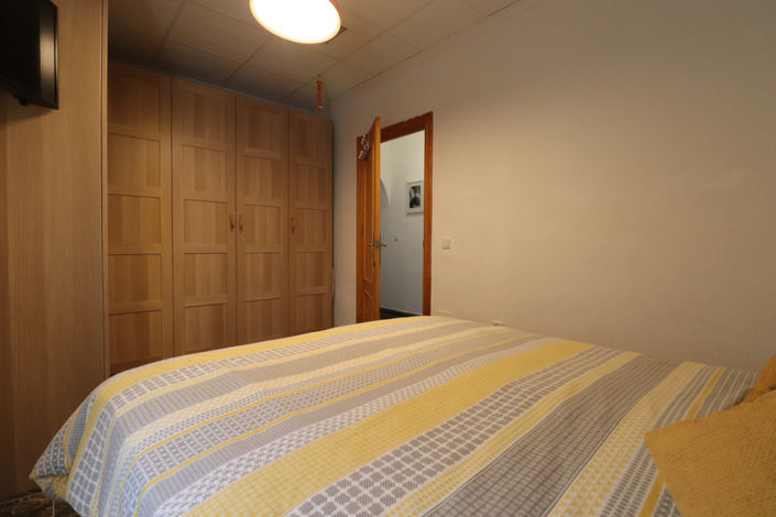 Image No.27-4 Bed Country House for sale