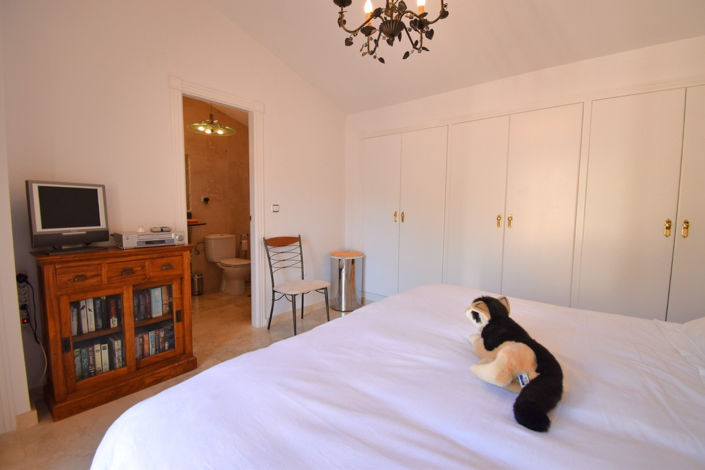 Image No.16-3 Bed Apartment for sale