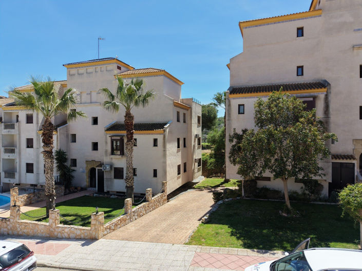 Image No.31-3 Bed Apartment for sale
