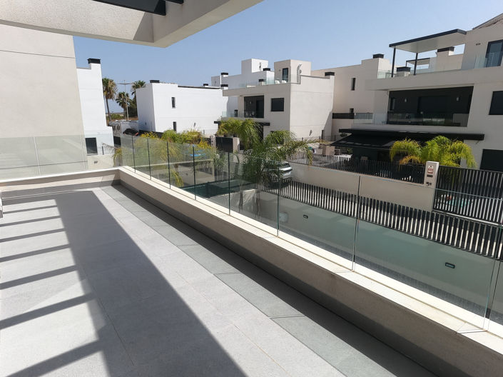 Image No.20-5 Bed Villa for sale