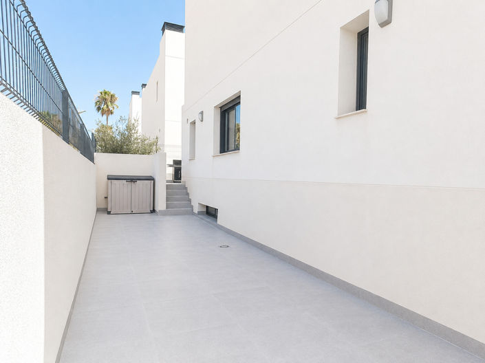 Image No.30-5 Bed Villa for sale