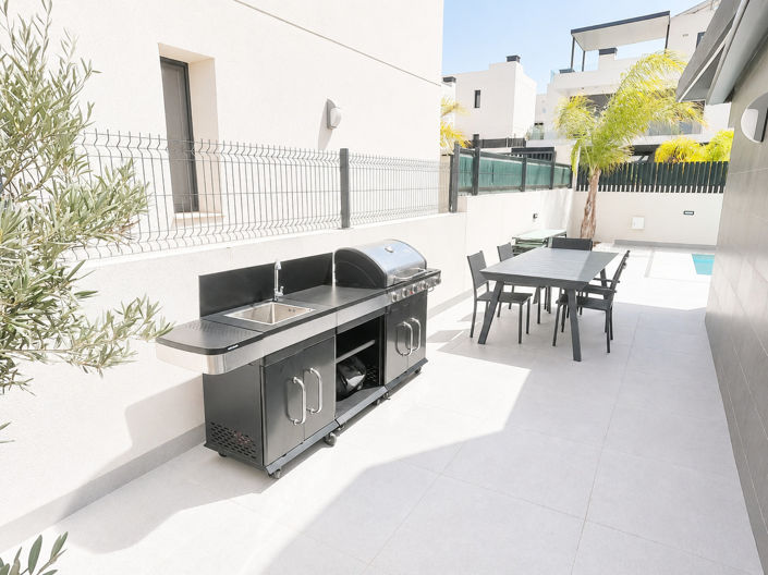 Image No.33-5 Bed Villa for sale