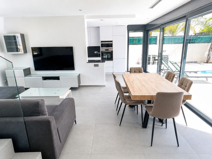 Image No.5-5 Bed Villa for sale